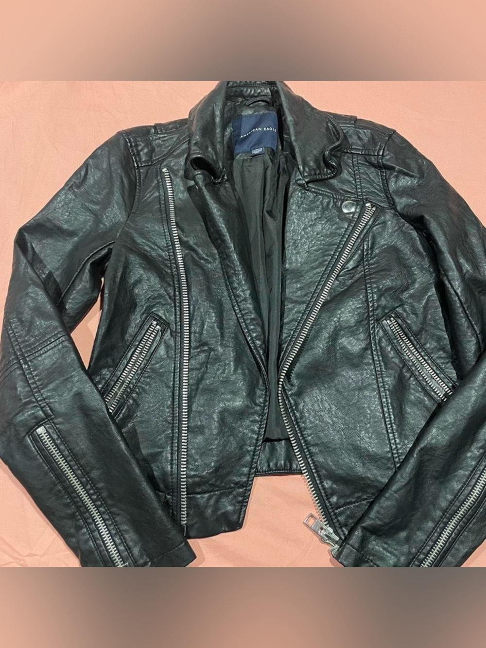 Edgy Faux Leather Moto Jacket With Zipper Accents Size 2-4 XS - Picture 1 of 5